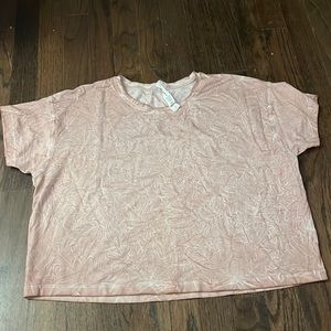 Lululemon cates tee